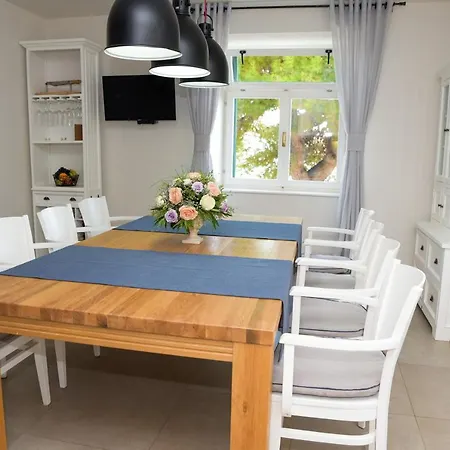 Vila Lanterna *